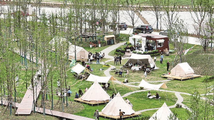 Camping sector pitches up amid COVID scares - Vimarsana News