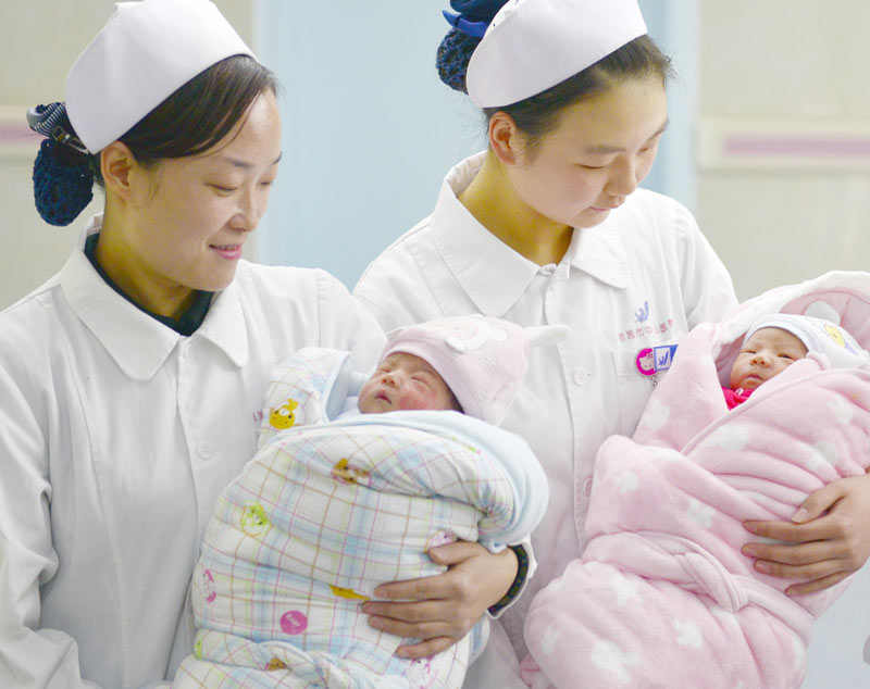 Maternal, infant mortality rates in China drop to historic low