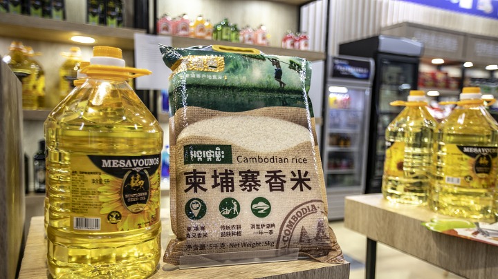 Cambodia exports agricultural products worth $1.94b to China in past 3 years - Vimarsana News