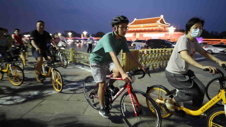 Beijing cyclists take to the road in numbers - Vimarsana News