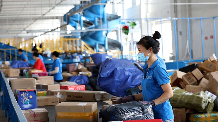 China's delivery service industry show stable growth despite challenges - Vimarsana News