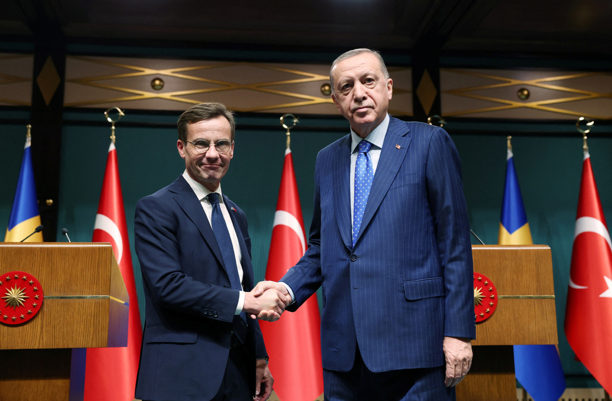Swedish PM pledges to meet Türkiye's demands for NATO membership