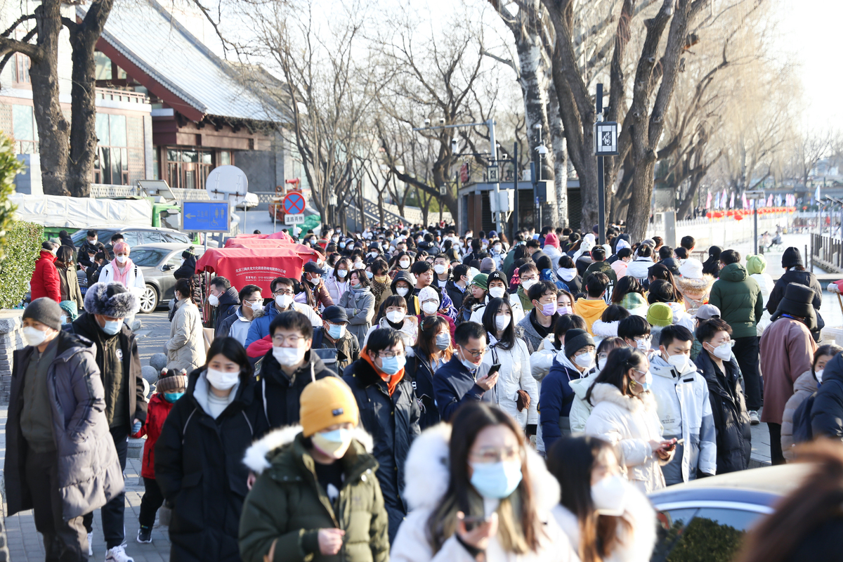 POTRET Turis di Harbin Ice Snow World-Image-2