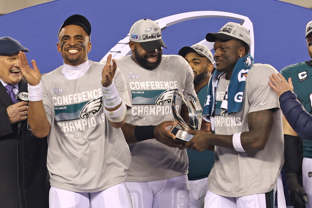 Eagles soar past 49ers in NFC title game to reach Super Bowl