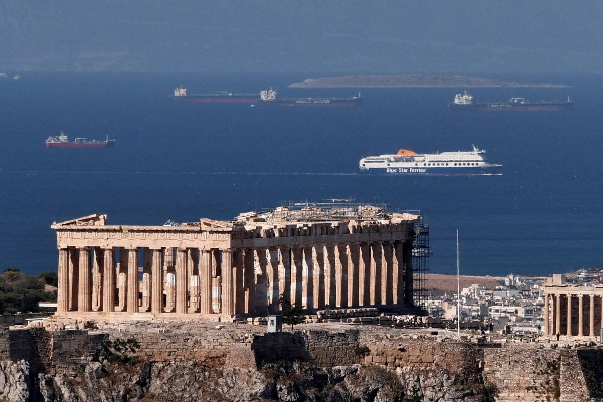 Η Ελλάδα ετοιμάζεται να υποδεχτεί ξανά Κινέζους επισκέπτες
