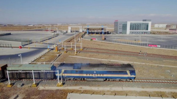 Frieght bound for Russia leaves Inner Mongolia - Vimarsana News