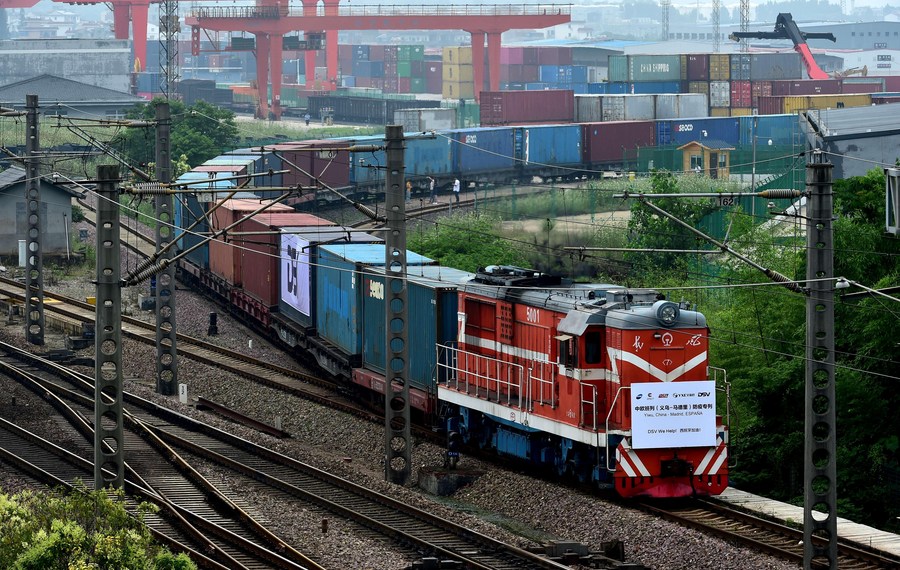 Los trenes de mercancías China-Europa facilitan el comercio entre China y España