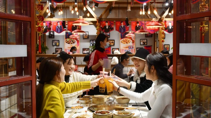 China's service sector expands, still room for stability - Vimarsana News
