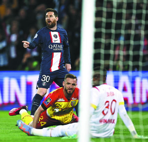 Messi scores on return as PSG extend Ligue 1 lead