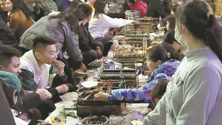 Barbecue hotspot Zibo braces for sizzling influx of tourists - Vimarsana News