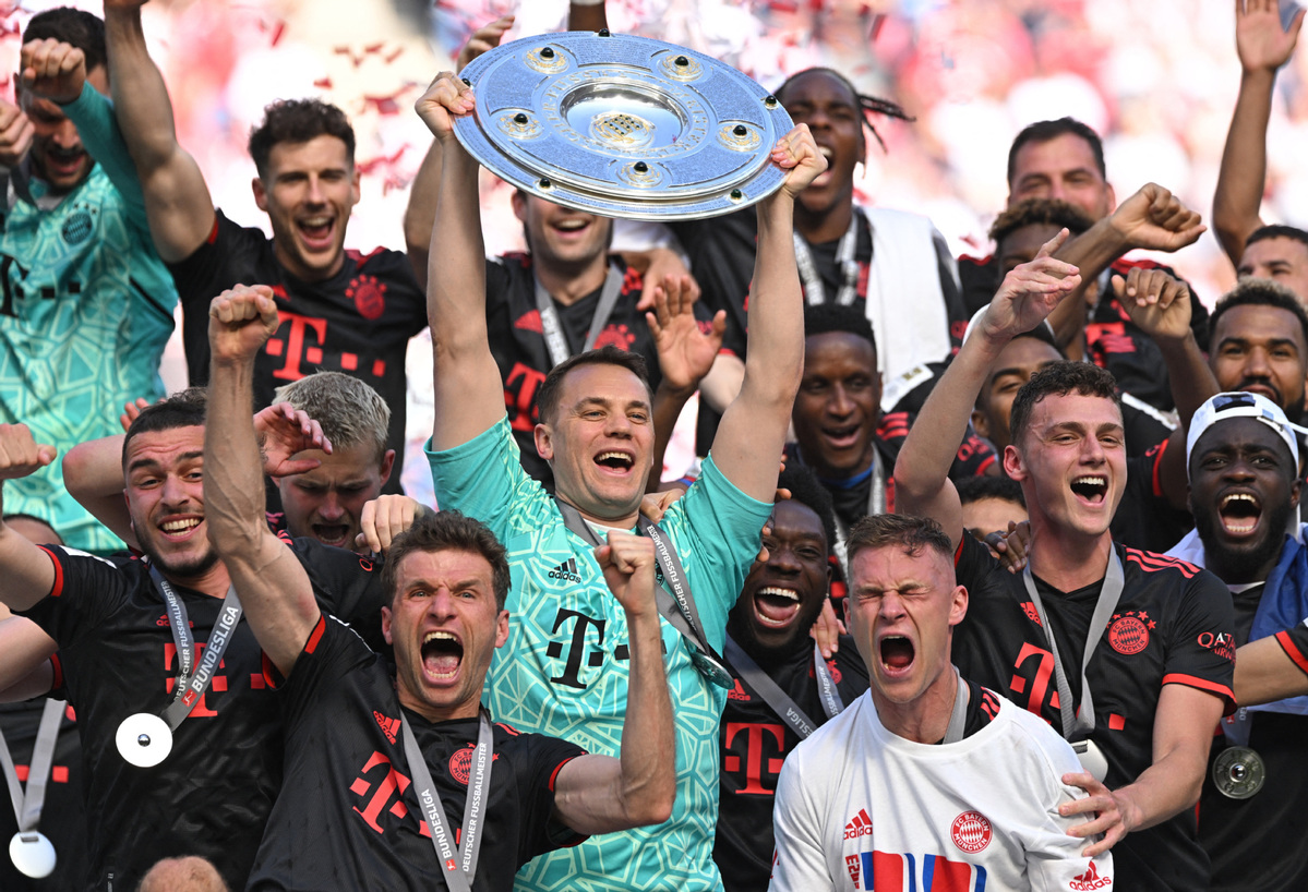 Bayern Munich wins 11th straight Bundesliga title after Borussia Dortmund  draws on dramatic final day