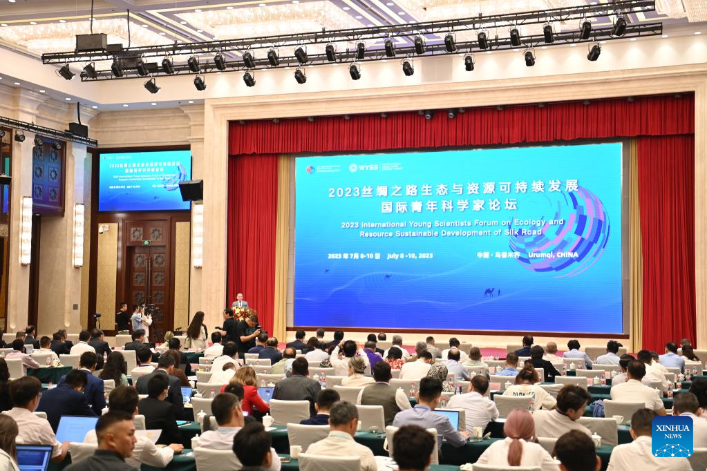 Académicos globales reúnen sabiduría para cooperación tecnológica en Xinjiang