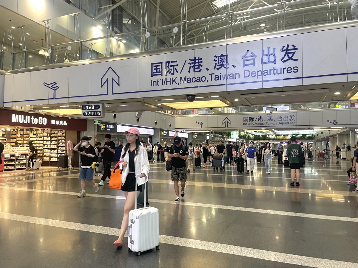 Hongqiao International Airport resumes overseas routes - SHINE News