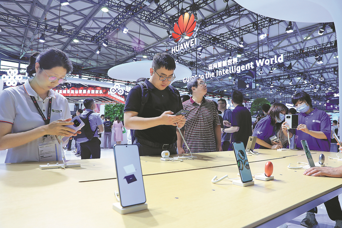 Huawei smartphones on 'comeback trail' 
