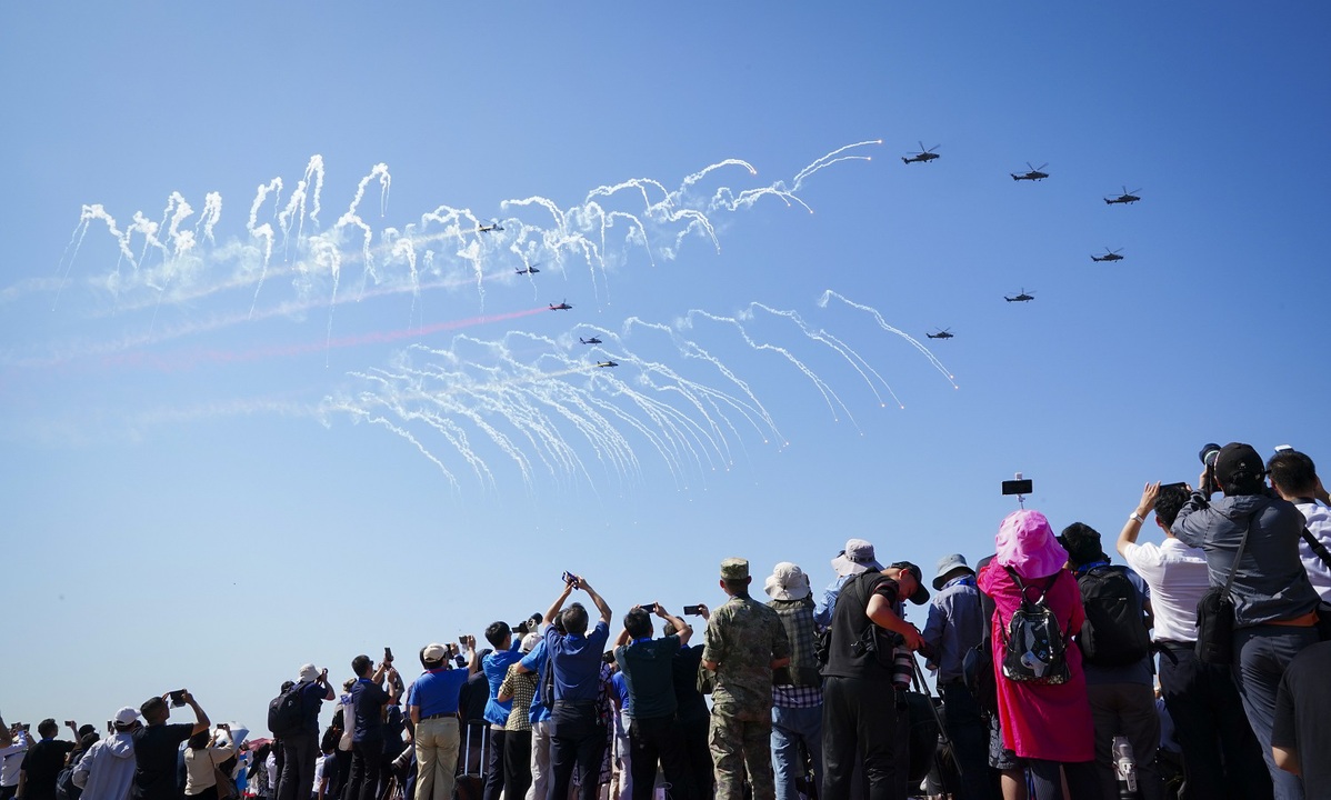 6th China Helicopter Exposition opens in Tianjin