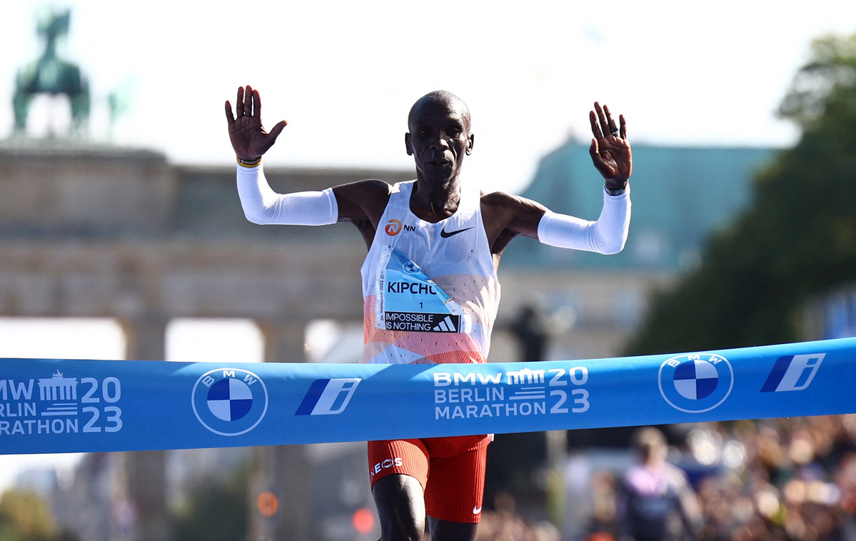 Eliud Kipchoge Becomes The First Man In History To Win The BMW