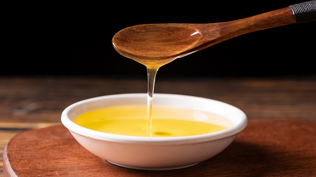 Hotpot restaurant scandal: Prison terms and fines for illegal recycling of cooking oil - Chinadaily.com.cn