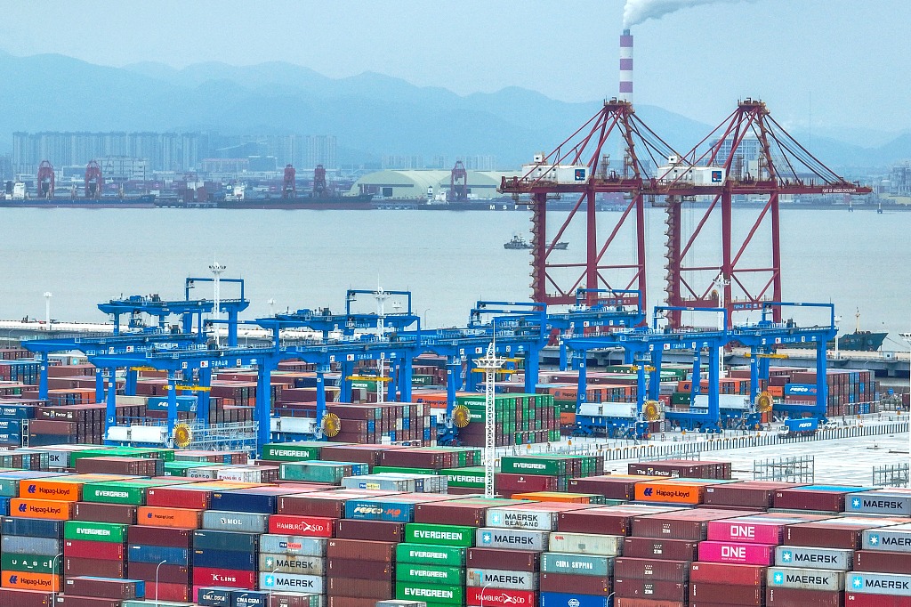 China's Ningbo-Zhoushan port sees rising cargo, container throughput in ...