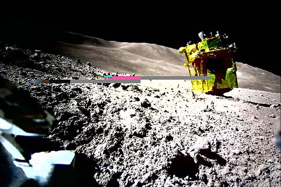 日本の月探査機SLIM、アイドル状態では太陽光発電なしを発見：JAXA