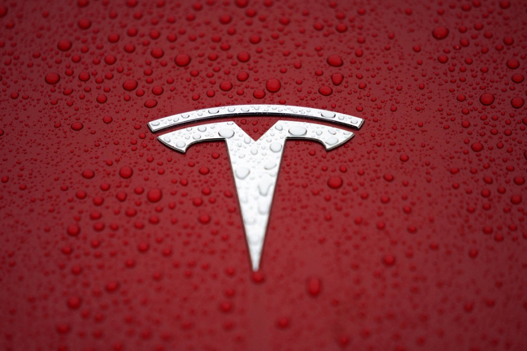 Tesla clears hurdles in China’s electric vehicle market