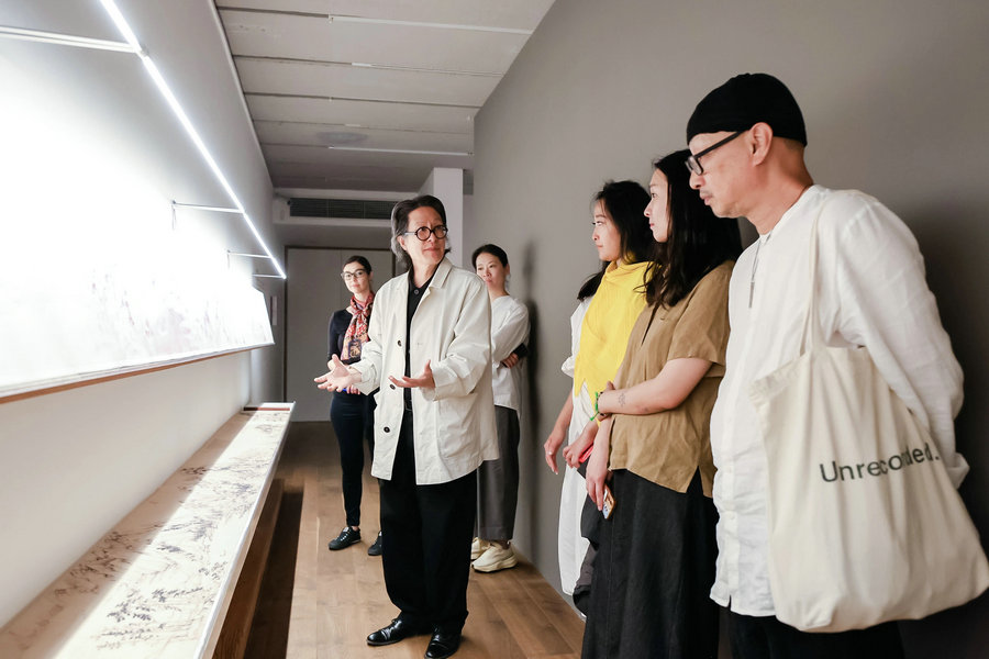 tour of the gallery shows during this years gallery weekend