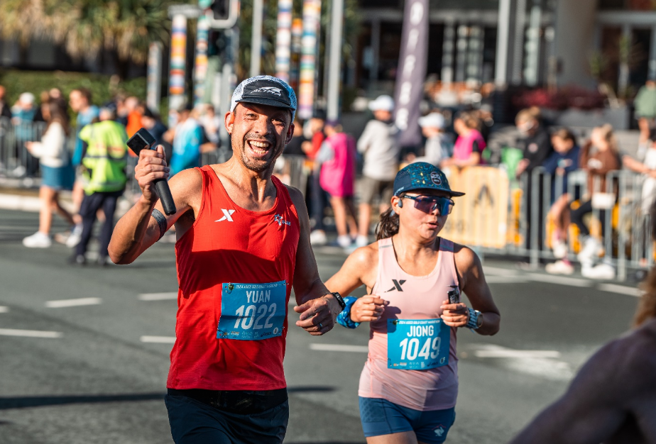 Chinese runners shine in Gold Coast Marathon