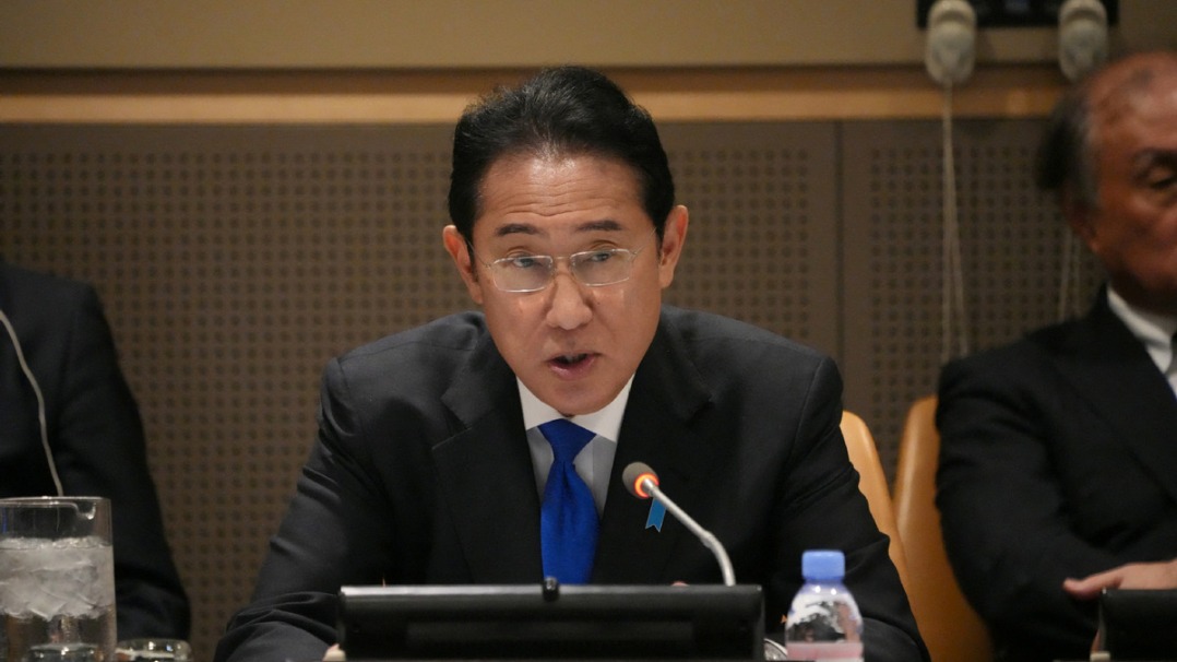 Kishida's foreign policy criticized at home and abroad