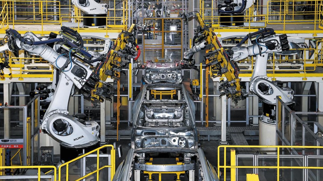 Manufacturers report uptick in orders in February