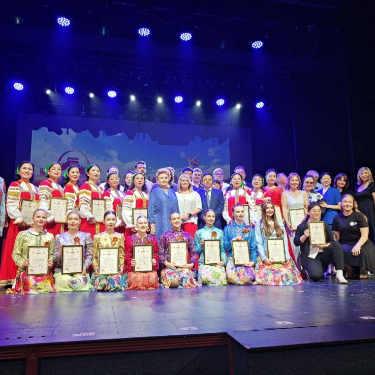 China friendship gala in Moscow marks anniversary of WWII victory