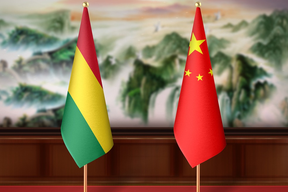 Xi, Bolivian president exchange greetings on bilateral ties