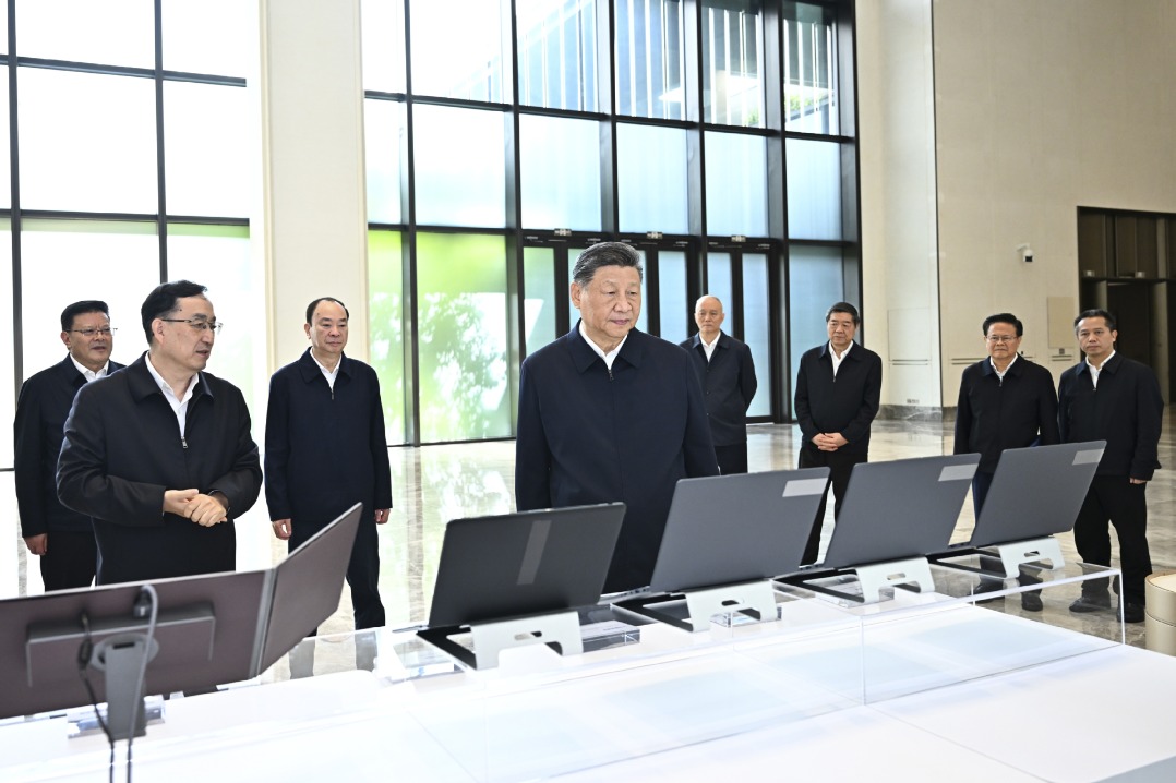 Xi urges deepening reform, opening-up during Guangdong inspection tour