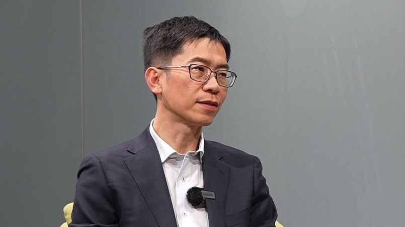 Researcher: 'Shopping in China' benefits international firms