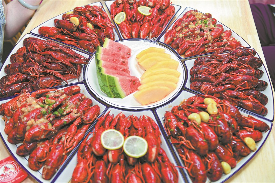 Crayfish get a claw in technology