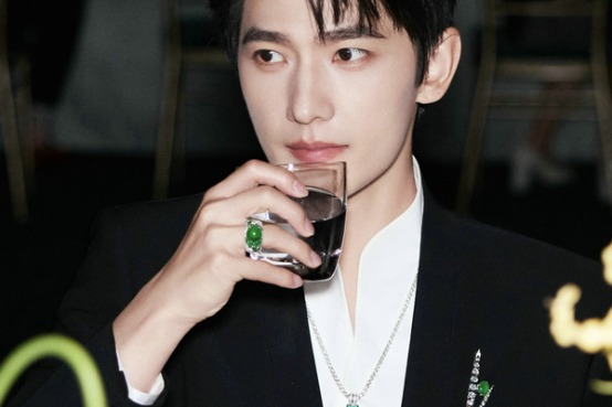 Eastern elegance shapes Chow Tai Fook's latest high jewelry