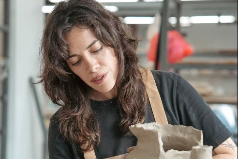 China's porcelain hub is a global kiln