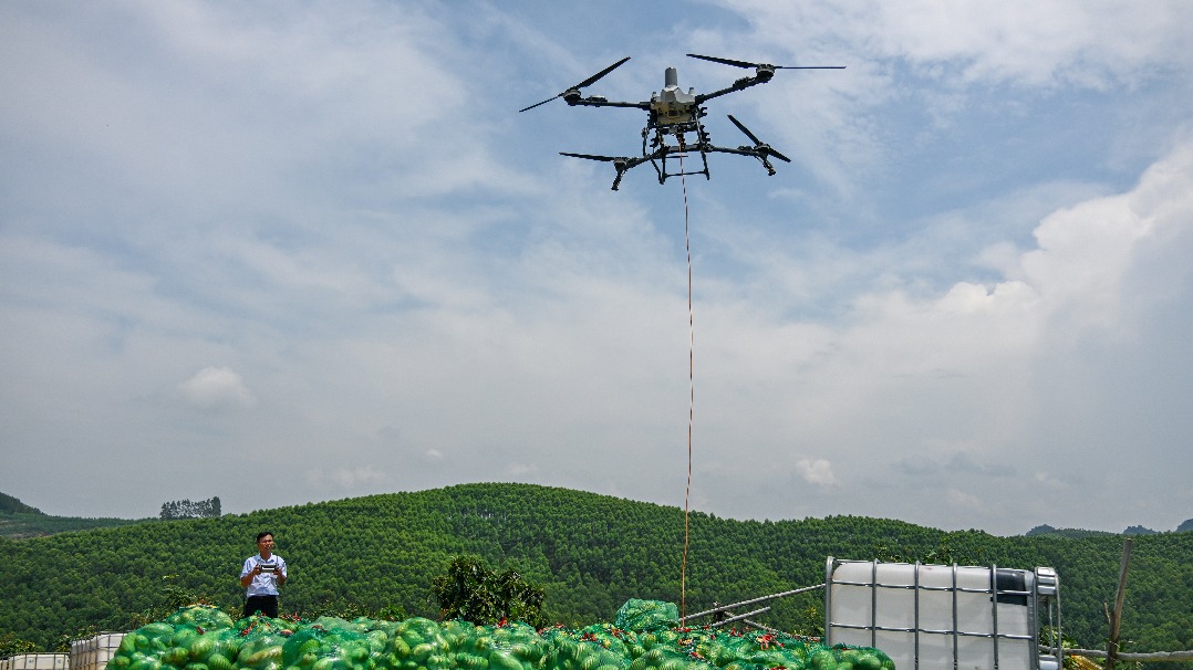 Washington urged to drop tariffs on drones