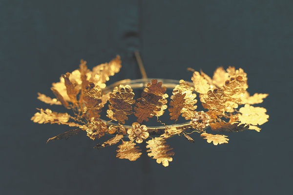 When adornments became symbols of love and loss
