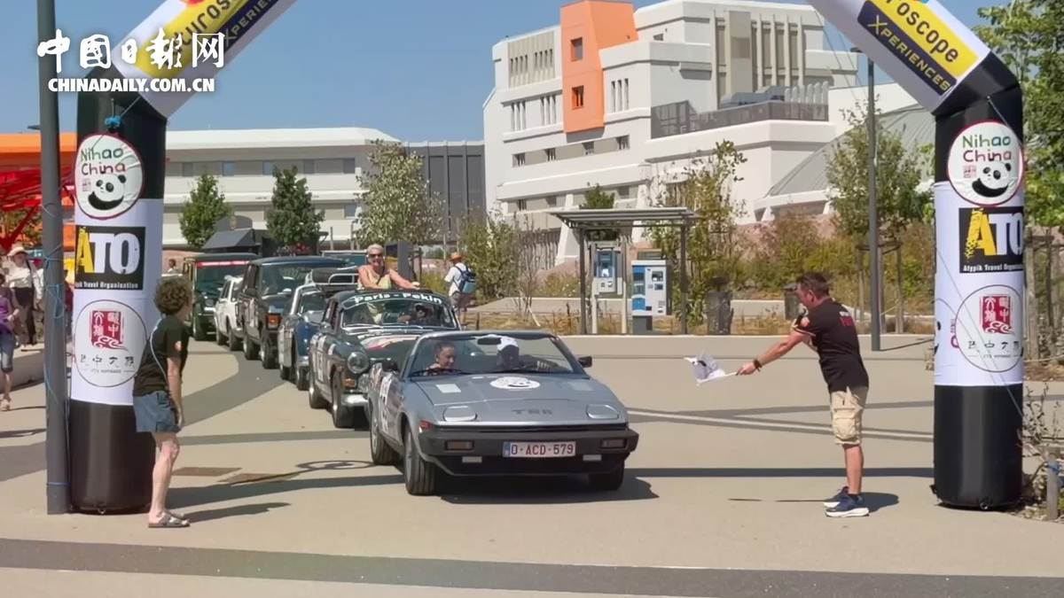 European vintage car enthusiasts retrace the Silk Road on 50-Day odyssey across China