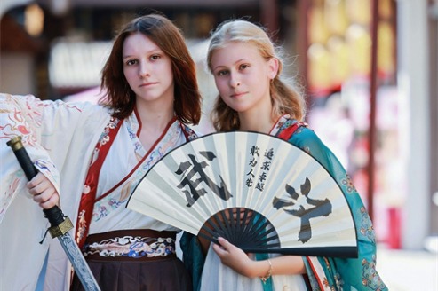 Summer camp brings China closer to Russian teens