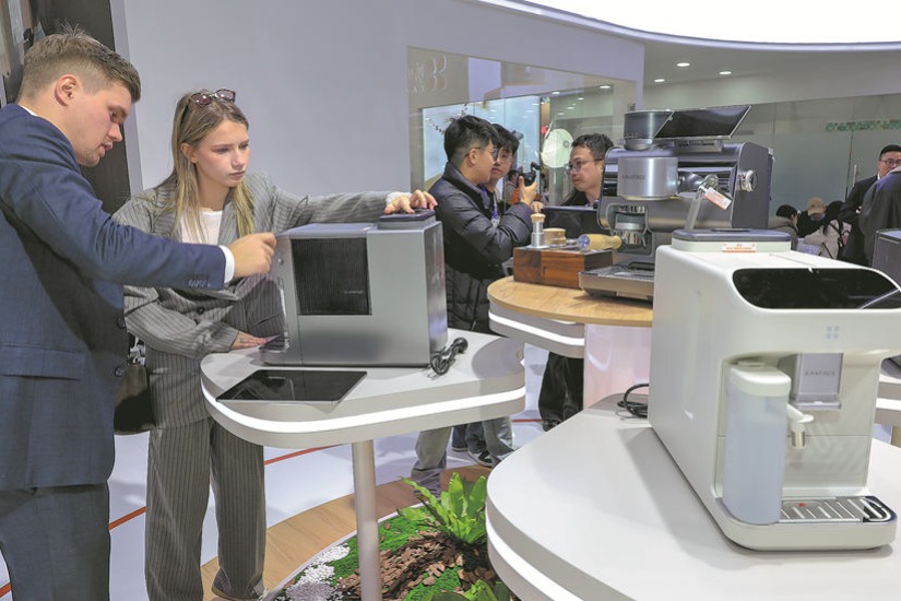 Tech pours new life into Chinese coffee machines