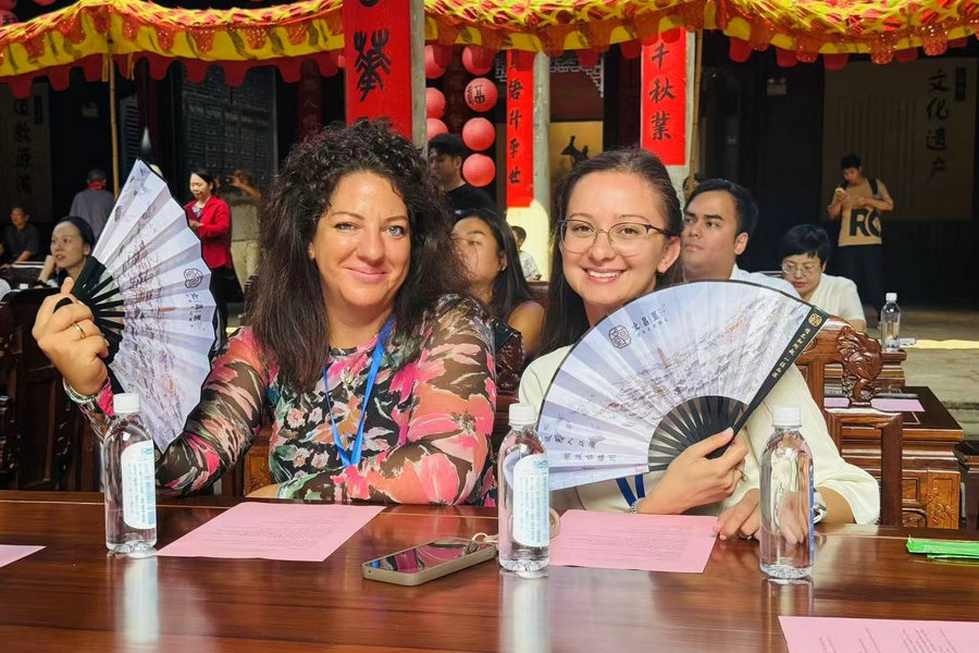 Beyond the dialogue: Discovering Fuzhou's development story