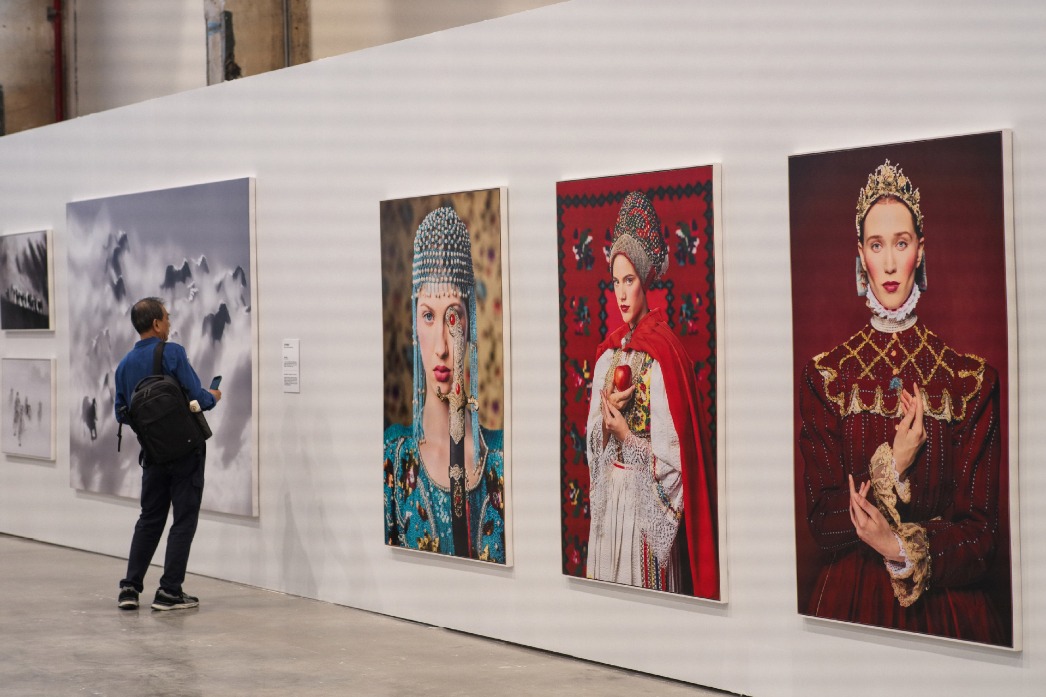Shanghai photography exhibition showcases nearly 300 global works